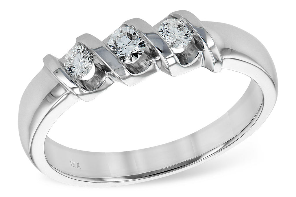 14KT Gold Ladies Wedding Ring