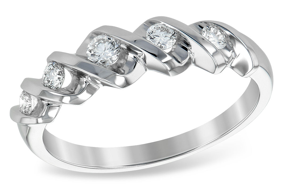 14KT Gold Ladies Wedding Ring