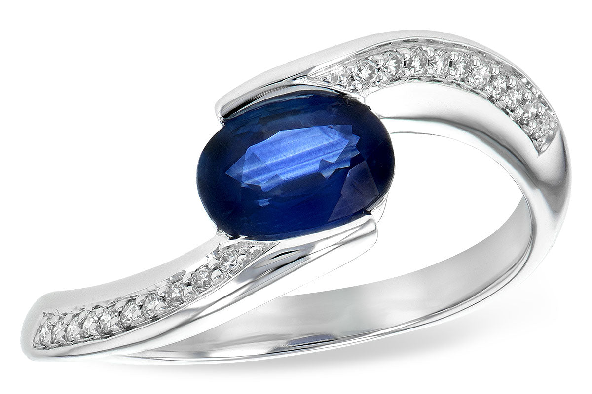 14KT Gold Ladies Diamond Ring