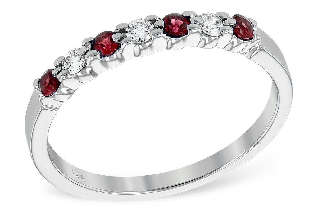 14KT Gold Ladies Wedding Ring
