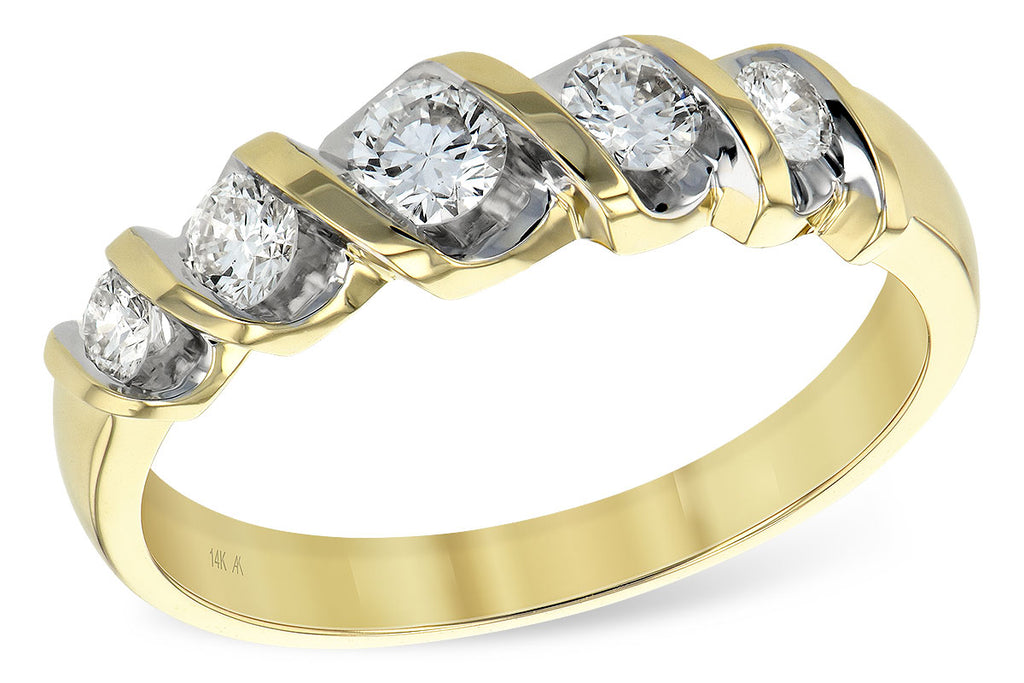 14KT Gold Ladies Wedding Ring